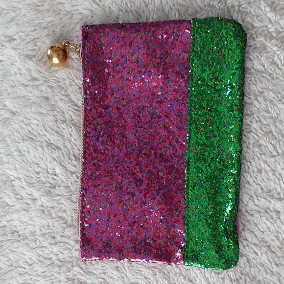 ipsy Handbags - 3 for $10  ipsy small bag.  December 2023